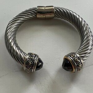 SILVER HINGED BANGLE BRACELET